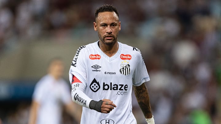 Neymar está próximo de finalizar sua transição física para retornar ao Santos Neymar está próximo de finalizar sua transição física para retornar ao Santos
