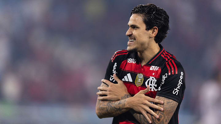 Pedro reconquistou espaço no XI inicial do Flamengo