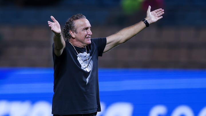 Cuca já comandou o Atlético-MG três vezes na carreira Cuca já comandou o Atlético-MG três vezes na carreira