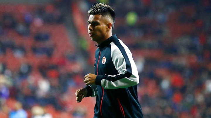 El extremo derecho Efraín Álvarez sólo ha vestido en México la casaca de Xolos de Tijuana El extremo derecho Efraín Álvarez sólo ha vestido en México la casaca de Xolos de Tijuana