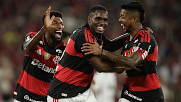 Evertton Araújo tem sido titular do Mengão