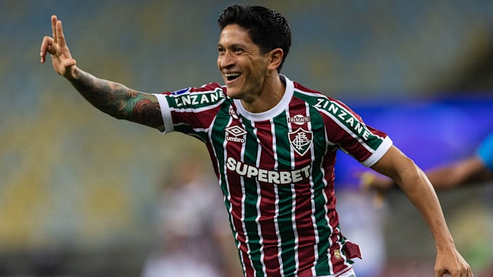 Cano pode voltar ao time titular Cano pode voltar ao time titular