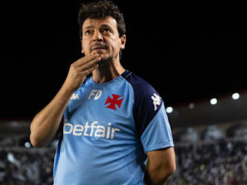 Fernando Diniz vive pior momento no comando do Vasco em 2025