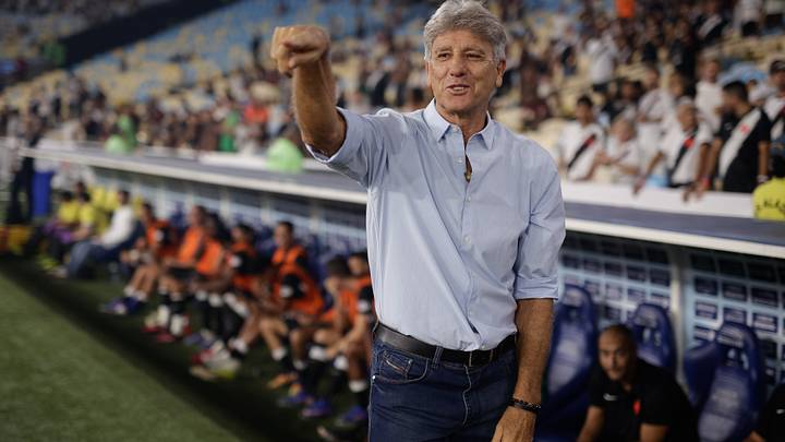 Renato Gaúcho fala sobre elenco do Vasco da Gama e pede reforços Renato Gaúcho fala sobre elenco do Vasco da Gama e pede reforços