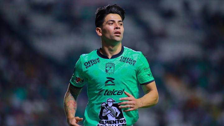 El delantero de León, el chileno Víctor Dávila, ha despertado el interés del CSKA Moscú de Rusia, que incluso ya lanzó una oferta irresistible.