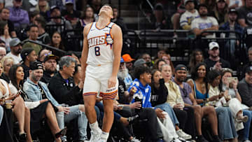 Phoenix Suns v Sacramento Kings