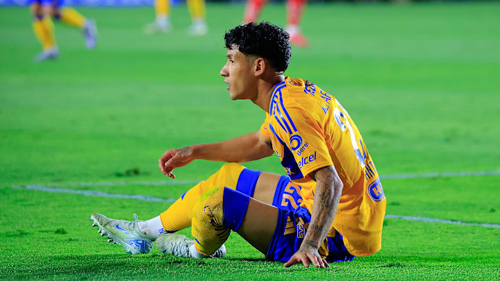 Tigres UANL v Monterrey - Torneo Clausura 2025 Liga MX Tigres UANL v Monterrey - Torneo Clausura 2025 Liga MX
