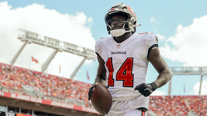 Denver Broncos v Tampa Bay Buccaneers