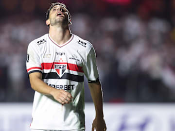 Calleri se machucou em abril e só deve voltar em 2026