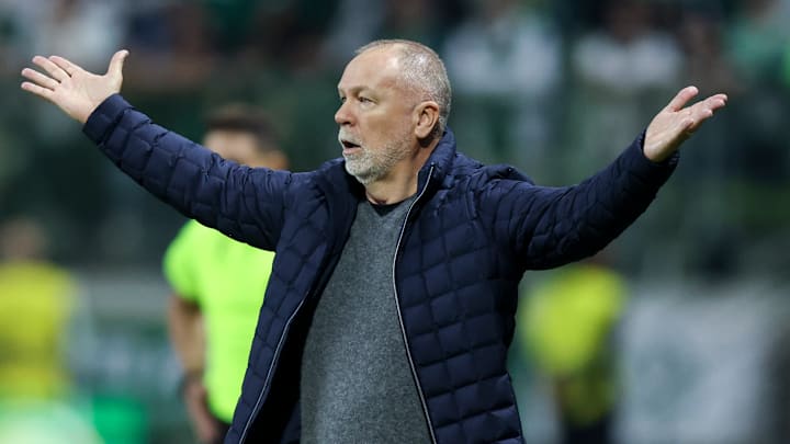 Mano não tem contrato para 2026