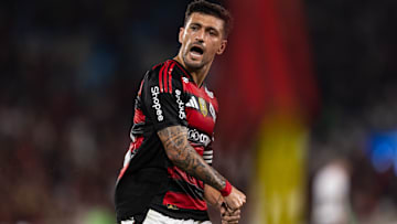 Arrascaeta é o artilheiro do Flamengo no ano, com 16 gols