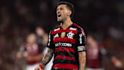  Arrascaeta faz uma grande temporada com o Manto Sagrado 