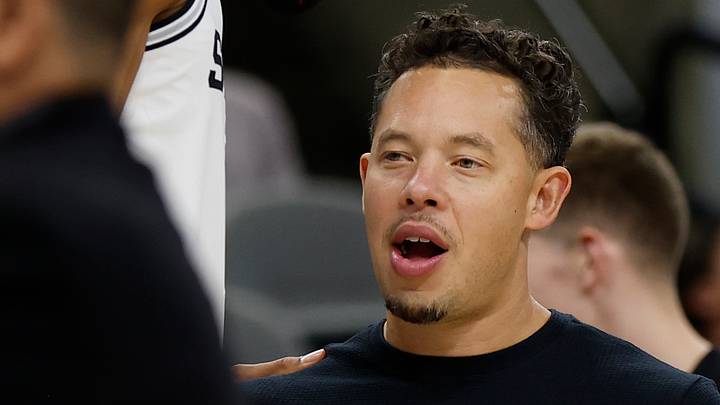 Guangzhou Loong-Lions v San Antonio Spurs
