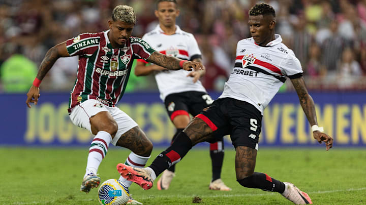 São Paulo e Fluminense se enfrentam no Morumbis São Paulo e Fluminense se enfrentam no Morumbis