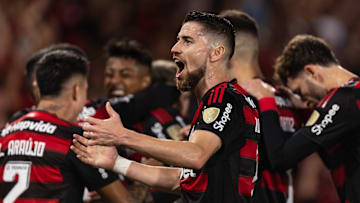 Jorginho se encaixou como uma luva no Flamengo