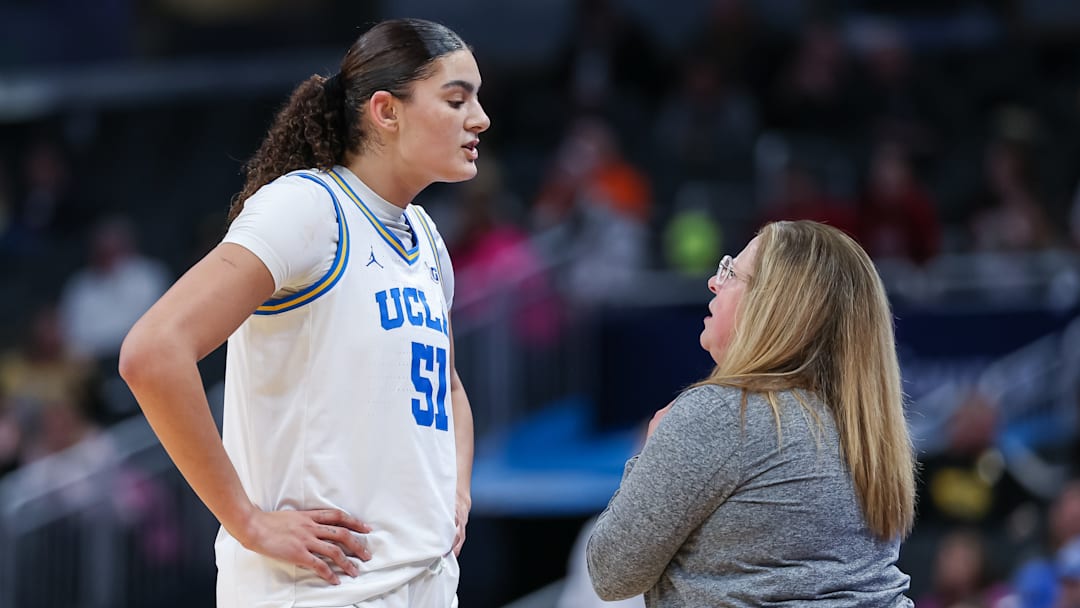 Nebraska v UCLA