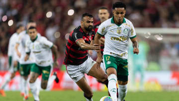 Palmeiras e Flamengo disputam vaga nas quartas de final da Copa do Brasil.