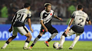 Corinthians e Vasco se enfrentam pela 2ª rodada do Brasileirão