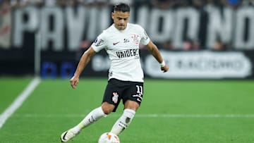 Romero está fora de combate por motivo de lesão Romero está fora de combate por motivo de lesão