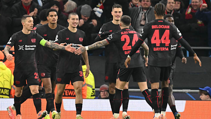 Bayer Leverkusen x Newcastle duelam pela Champions League
