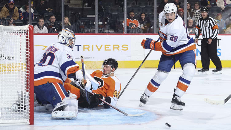 New York Islanders v Philadelphia Flyers