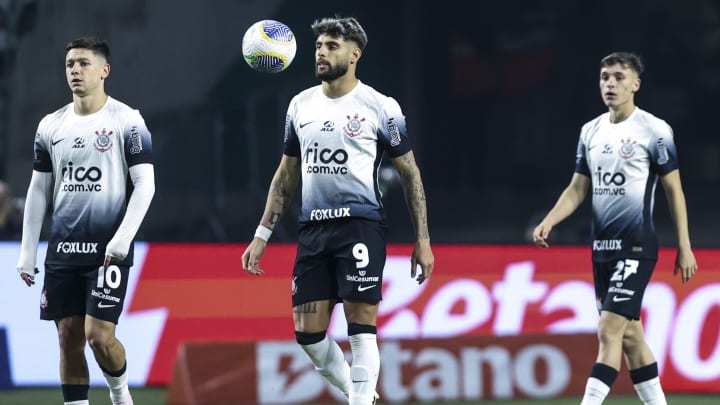 Rodrigo Garro e Yuri Alberto são os principais nomes do setor ofensivo do Corinthians