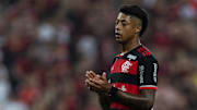 Bruno Henrique com a camisa do Flamengo