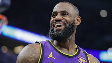 Los Angeles Lakers v Indiana Pacers