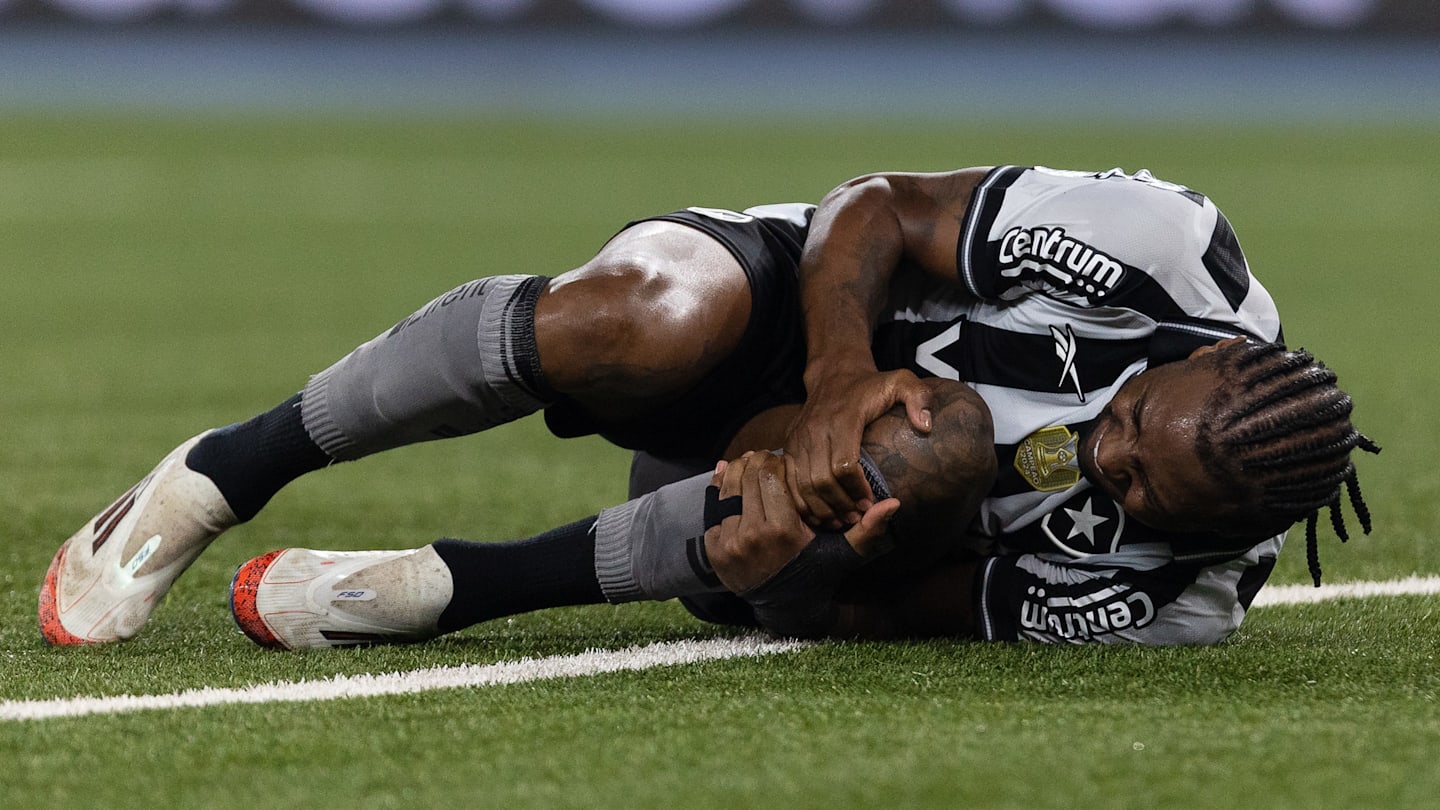 Mesmerizing Qual É A Lesão De Pulgar? A Provável Data De Volta Aos Gramados Do Meio-campista Do Flamengo Landscape Illustration