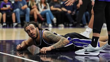 Phoenix Suns v Sacramento Kings