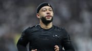 Memphis Depay está rendendo abaixo do esperado pelo Corinthians