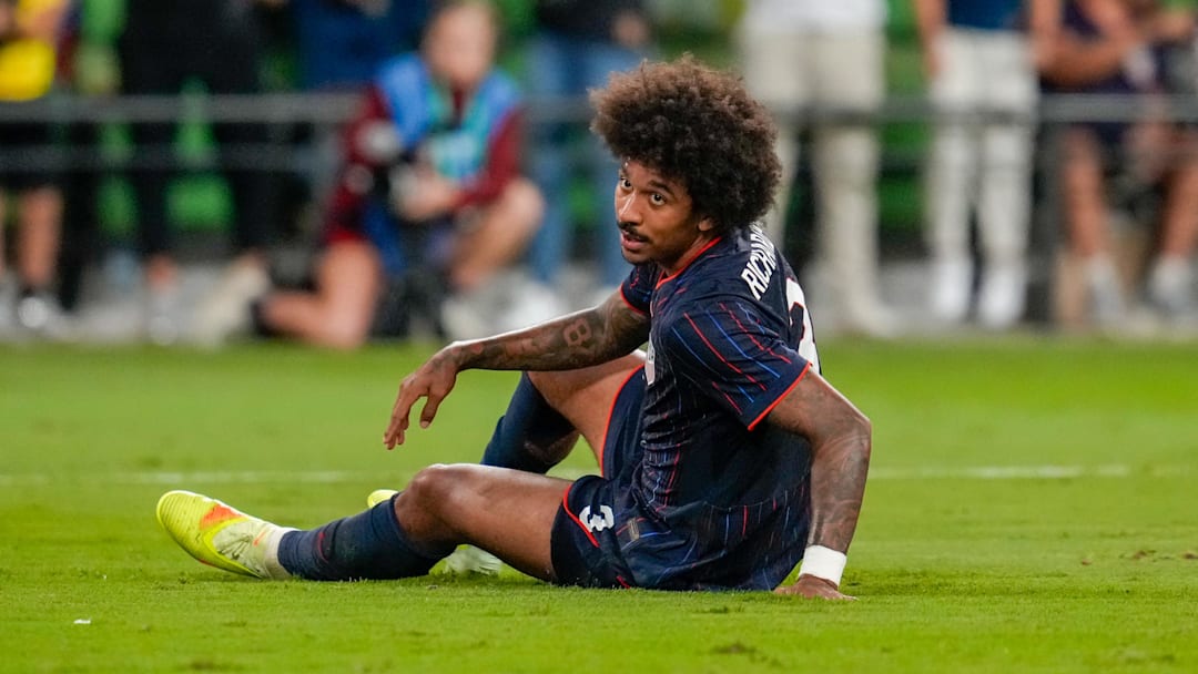 Oct 10, 2025; Austin, Texas, USA; United States defender Chris Richards (3) looks toward the net after a goal scored by Ecuador in the first half at Q2 Stadium. Mandatory Credit: Scott Coleman-Imagn Images