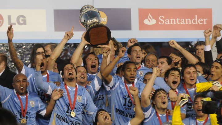 Uruguay v Paraguay - Copa America 2011 Final