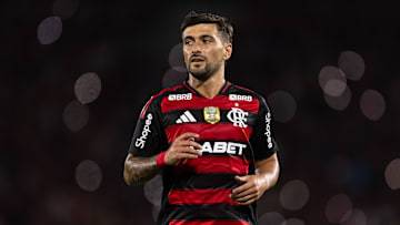 Com Arrascaeta e companhia, Flamengo busca abrir vantagem rumo às semis da Libertadores