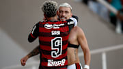 Gabigol e Arrascaeta balançaram as redes neste final de semana
