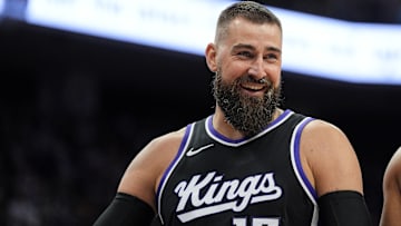 Phoenix Suns v Sacramento Kings