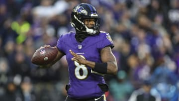 En 2023 Lamar Jackson recibió la etiqueta de jugador franquicia no exclusiva por parte de los Baltimore Ravens 