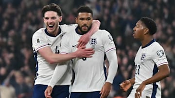 TOPSHOT-FBL-WC-EUR-2026-QUALIFIERS-ENG-LAT