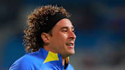 El portero Guillermo Ochoa seguirá defendiendo los tres palos del América.