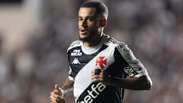 Philippe Coutinho vem de boas atuações pelo Vasco nesta temporada
