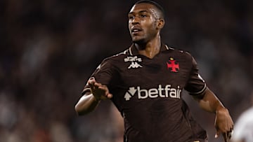 Rayan renova com o Vasco da Gama por três temporadas