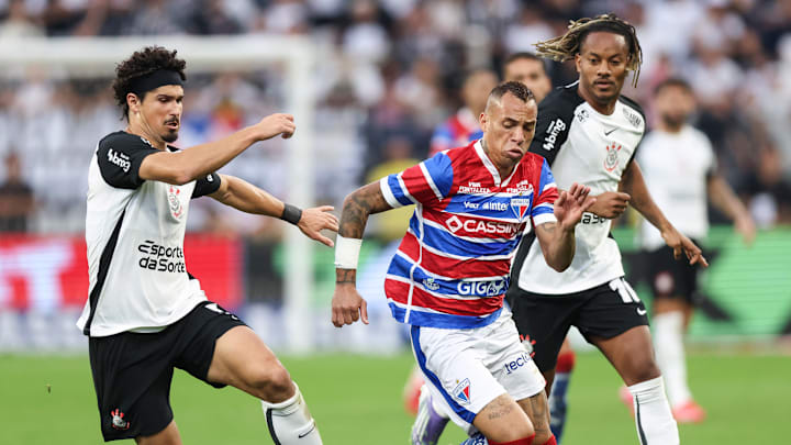 Breno Lopes e André Carrillo marcaram no jogo do primeiro turno