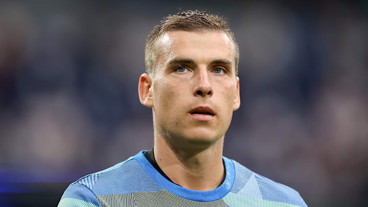 Andriy Lunin est très clair sur son avenir. Andriy Lunin est très clair sur son avenir.