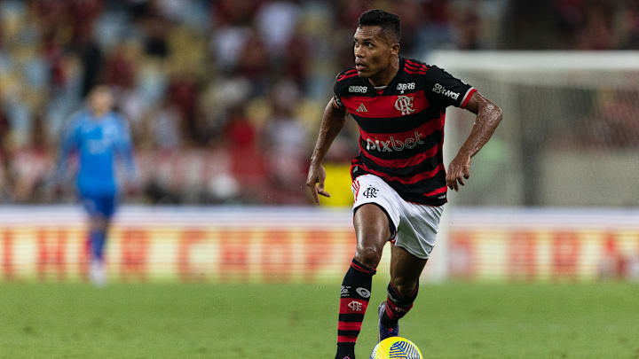 Alex Sandro não preocupa no Flamengo para o pós-Data Fifa Alex Sandro não preocupa no Flamengo para o pós-Data Fifa