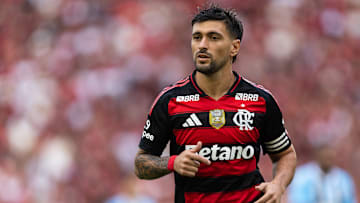 Arrascaeta é o vice-artilheiro do Campeonato Brasileiro 2025
