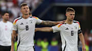 Toni Kroos (l.) und Joshua Kimmich (r.)