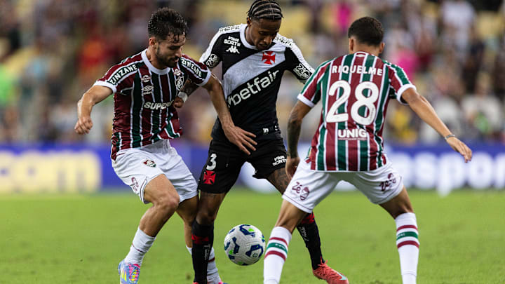 Vasco x Fluminense se enfrentam pela ida da semifinal do Carioca 2026