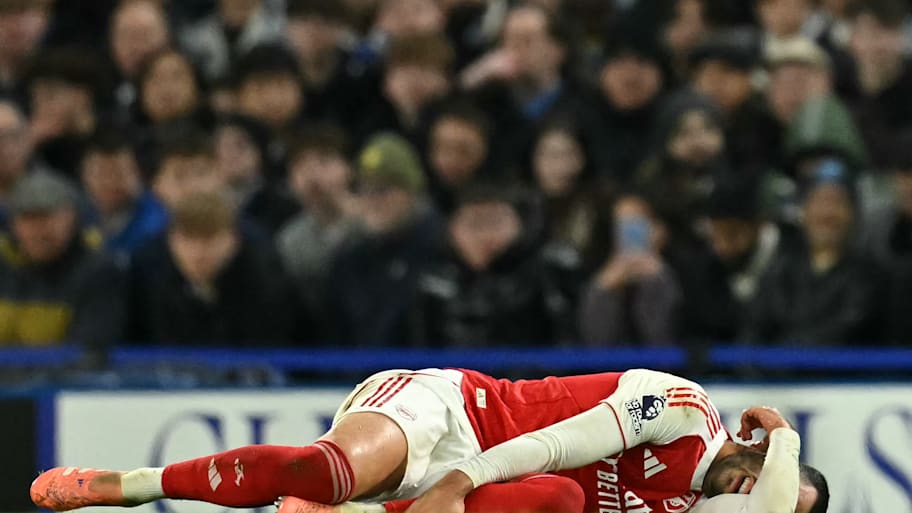 Mikel Merino writhing in agony.