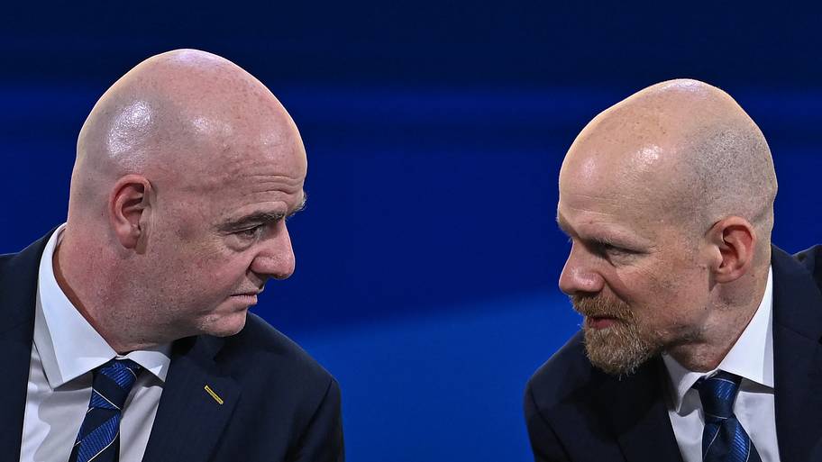 Gianni Infantino (left) and Mattias Grafström.