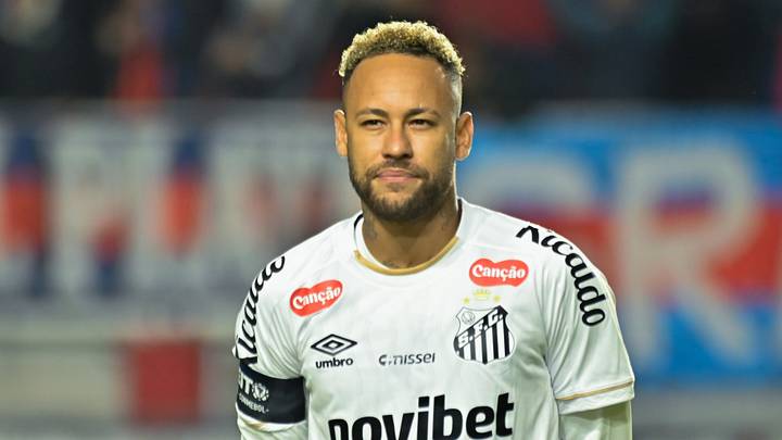 Camisa 10 ainda não se posicionou sobre caso envolvendo Robinho Jr.